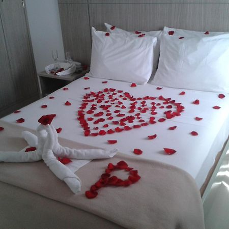 Hotel Zamay Gaira ซันตามาร์ตา ภายนอก รูปภาพ