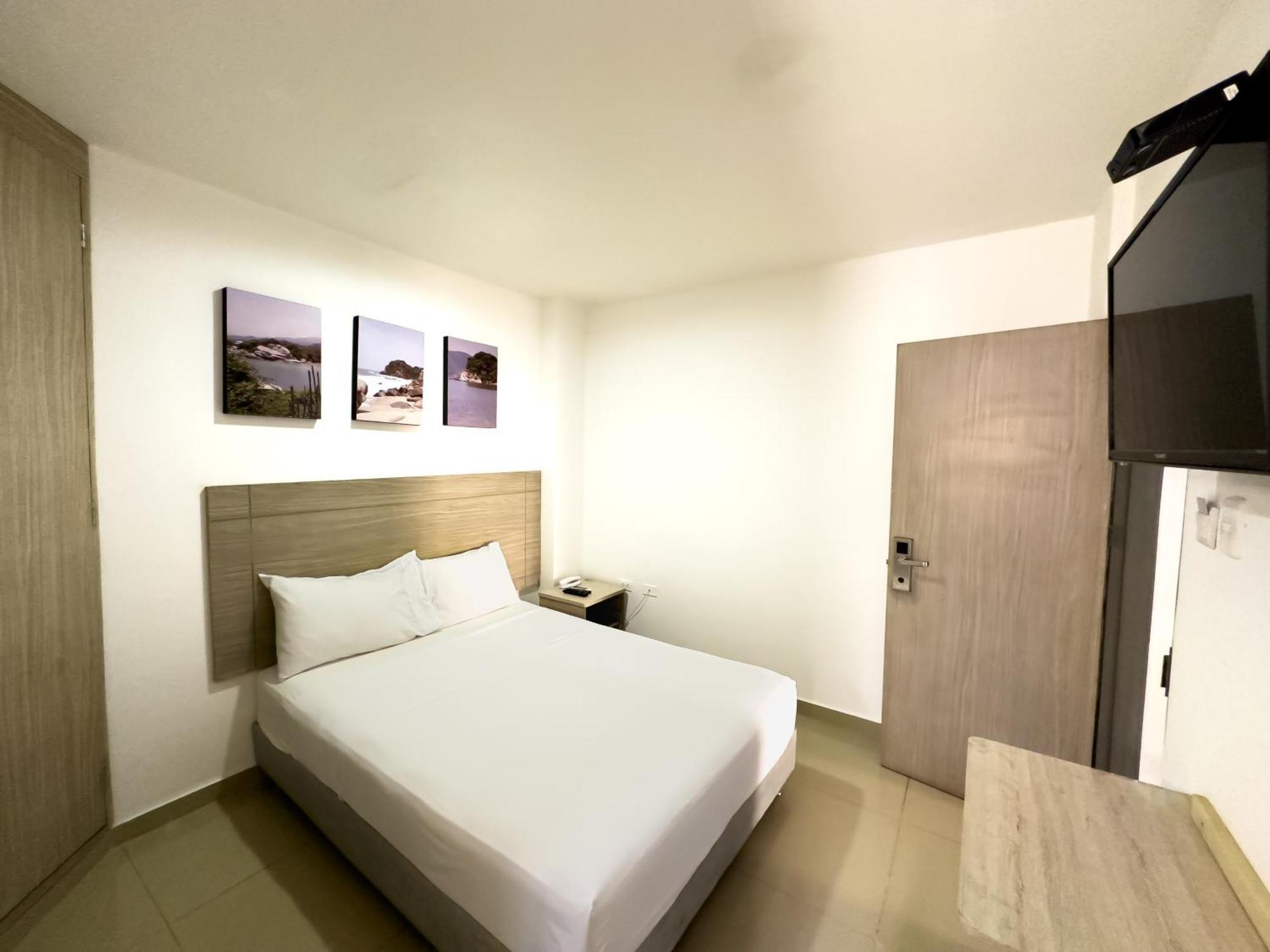 Hotel Zamay Gaira ซันตามาร์ตา ภายนอก รูปภาพ