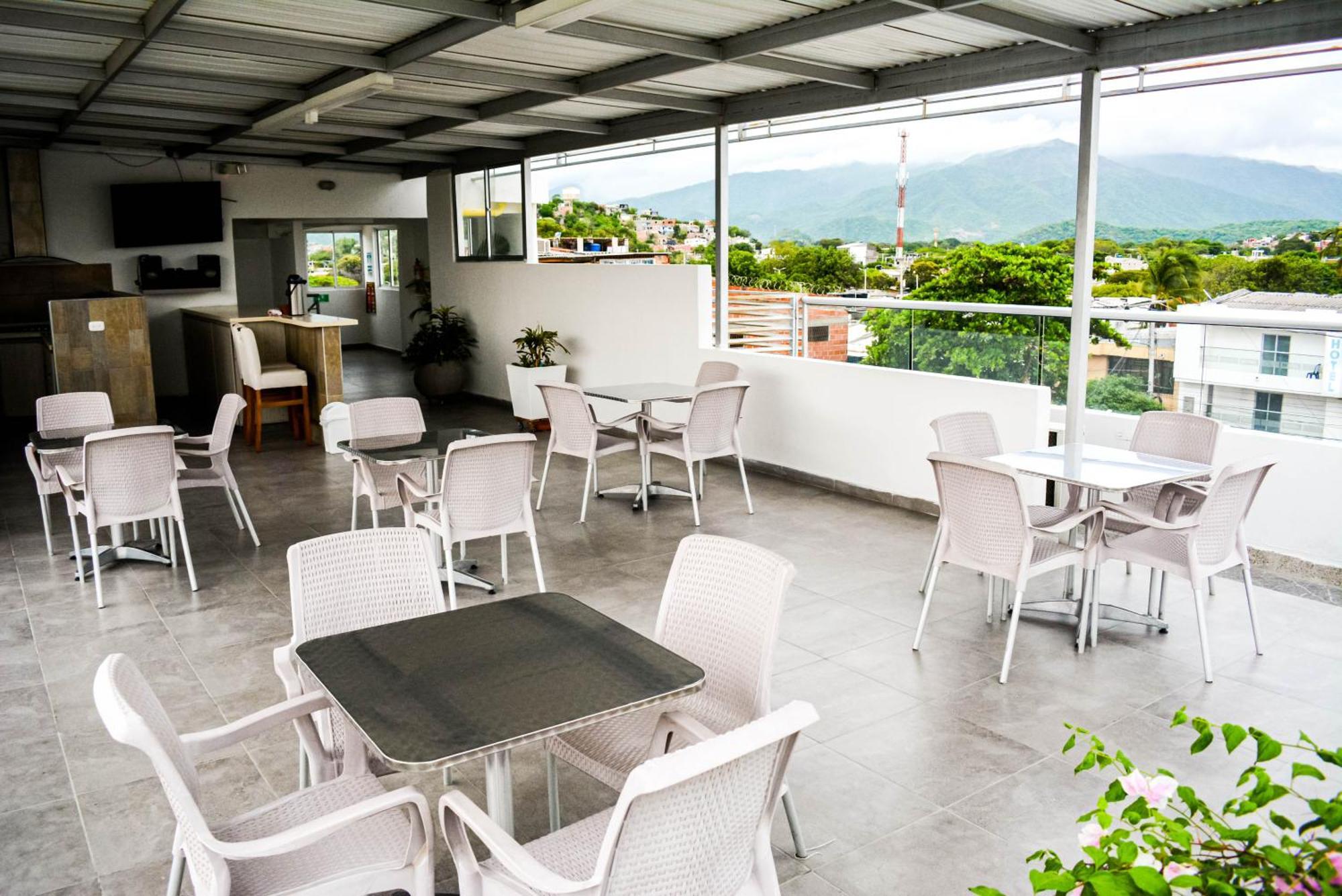 Hotel Zamay Gaira ซันตามาร์ตา ภายนอก รูปภาพ