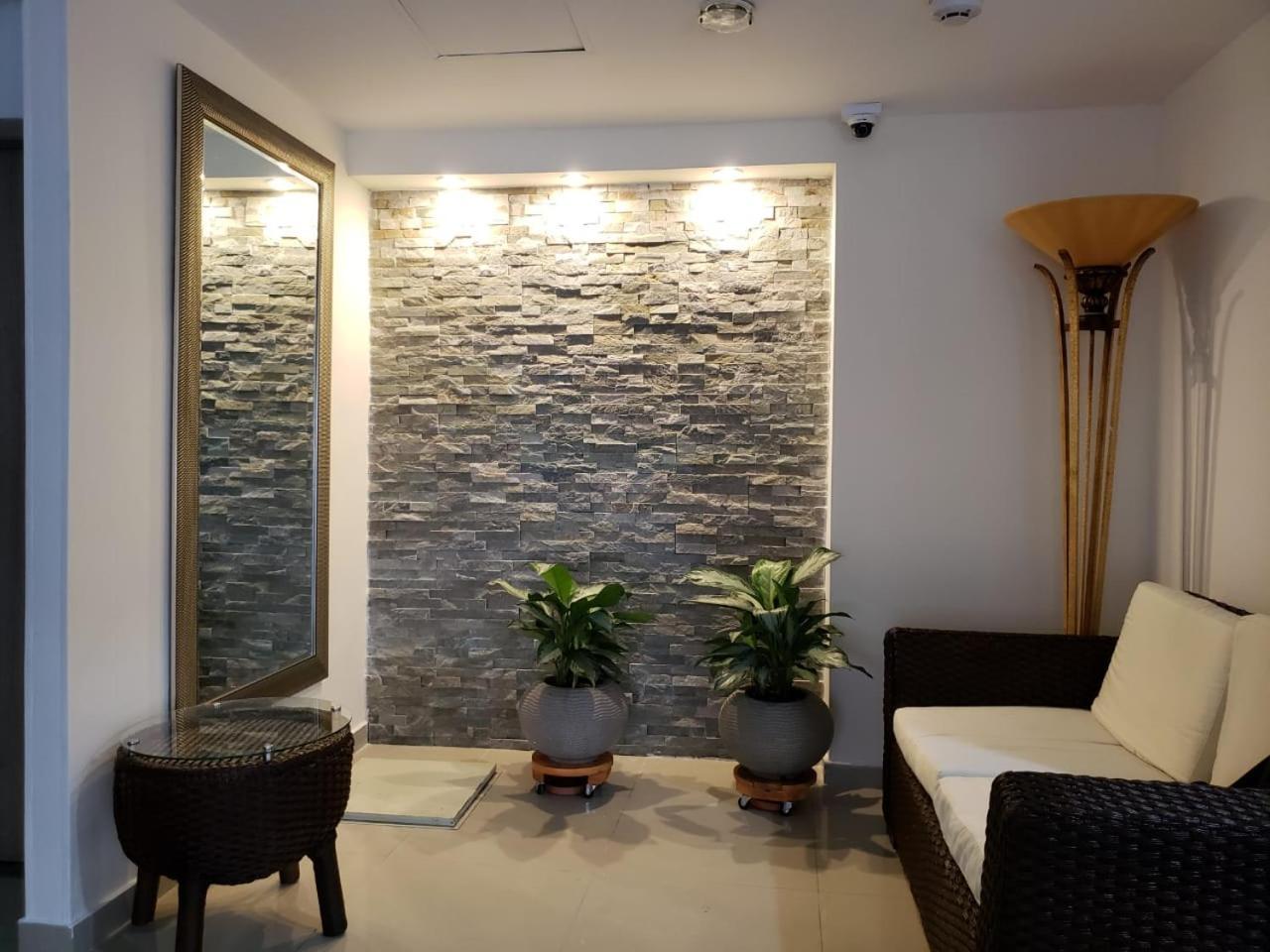 Hotel Zamay Gaira ซันตามาร์ตา ภายนอก รูปภาพ